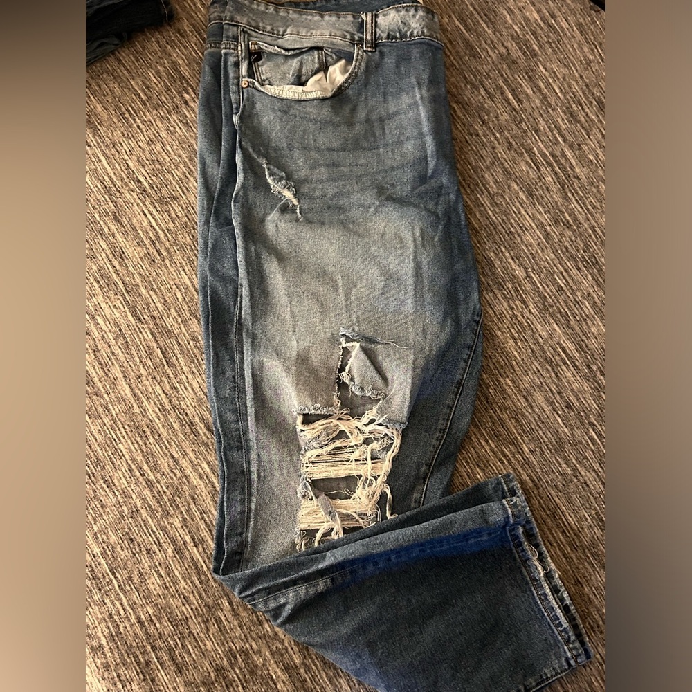 Distressed Kancans